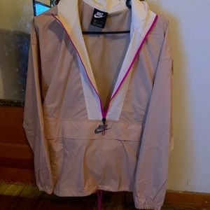 Women’s Nike Windbreaker